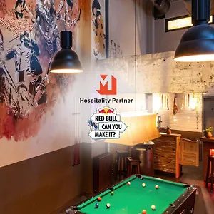 3* 호텔 Meininger Bruxelles Center