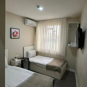 https://rota-star-beyoglu.istanbul-turkeyhotels.com