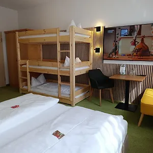 Nummerhof 3*, Erding Německo